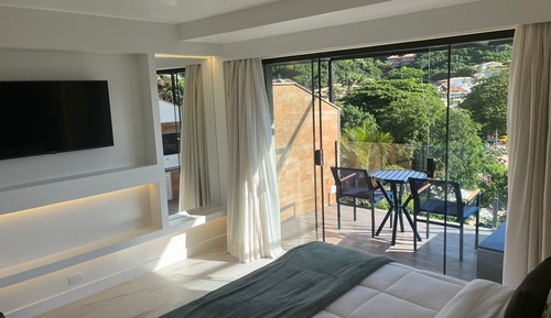 Suite Grand, bañera de hidromasaje, vistas al mar