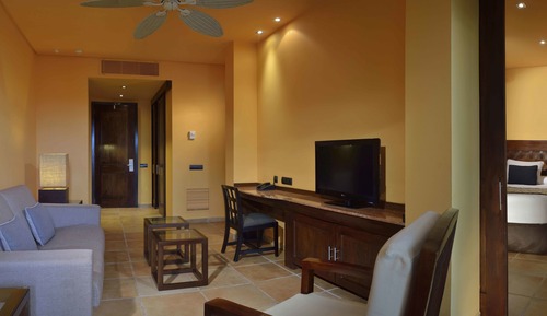 Privileged Family Suite