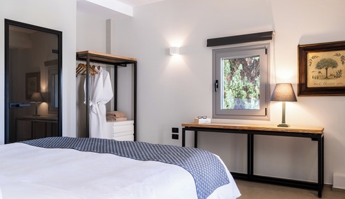 Suite familiar, 2 habitaciones, vistas parciales al mar, en la zona del jardín