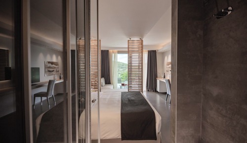 Suite junior, 1 cama doble, piscina privada, vistas al mar (Executive. Patio)