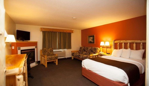 Studio Suite, 1 Queen Bed, Full Size Futon, Fireplace, Non Smoking