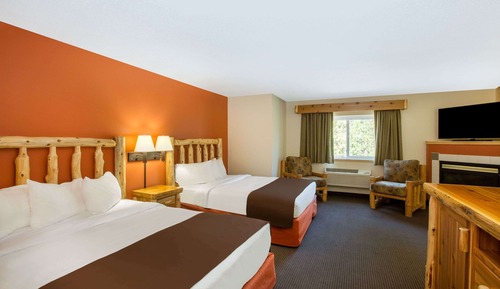 Studio Suite, 2 Queen Beds, Fireplace, Non Smoking