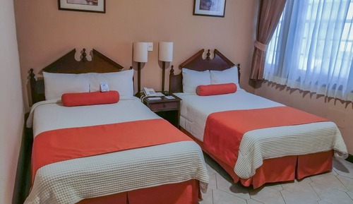 Habitación estándar con 2 camas individuales