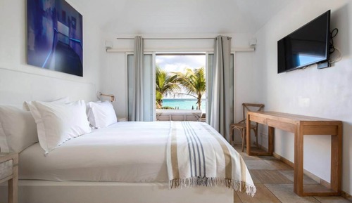 Habitación, frente a la playa