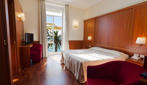 Habitación doble superior, vistas al mar