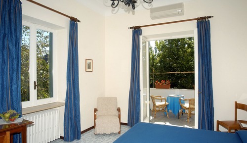 Habitación doble superior, balcón, vistas al jardín