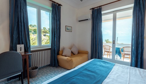 Habitación doble superior, balcón, vistas al mar