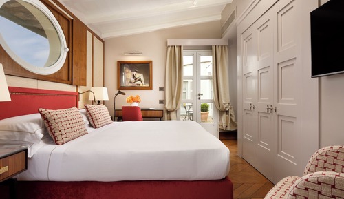 Habitación Deluxe con 1 cama doble o 2 individuales (Premium Signoria View)