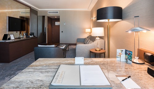 Suite, 1 cama de matrimonio (Two Storey)