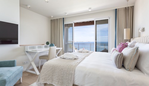 Suite (Townhouse)