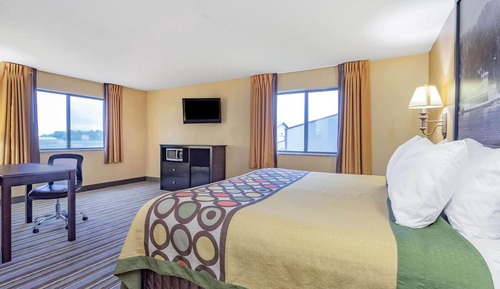 Suite, 1 cama de matrimonio grande, bañera de hidromasaje