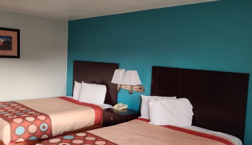 Habitación estándar, 2 camas de matrimonio, no fumadores