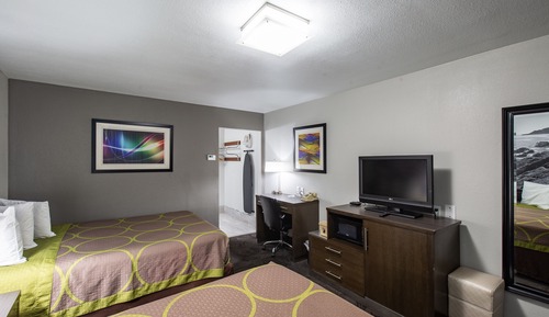 Habitación, accesible para personas con discapacidad (1 Double and 1 Single Bed Mobility)