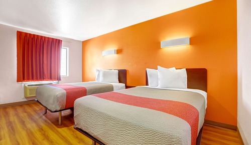 Habitación estándar, 2 camas de matrimonio, fumadores