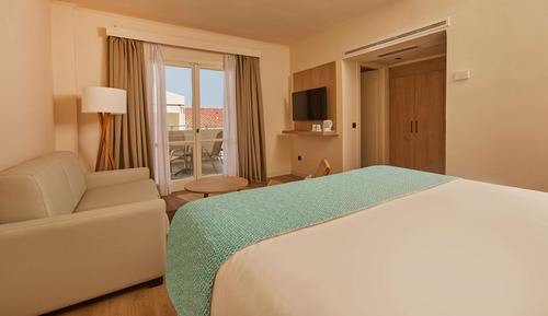 Suite junior, balcón (3 Adults)