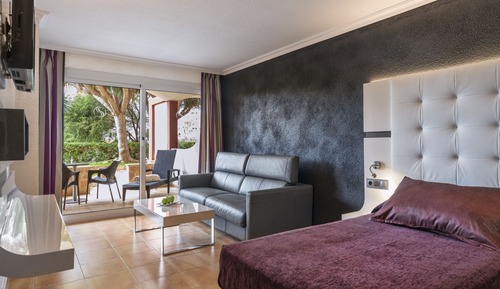 Habitación familiar (with Spa Access)