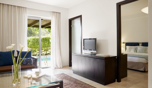 Suite with Private Pool (Nero)