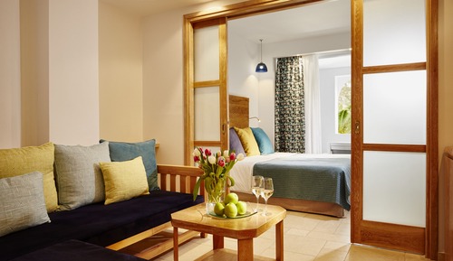 Suite familiar, vistas al jardín