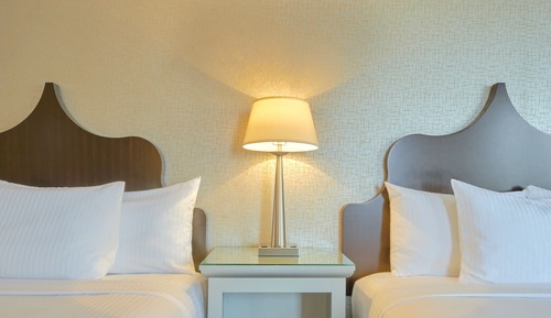 CHELSEA CLASSIC ROOM 2 QUEEN NON-SMOKING