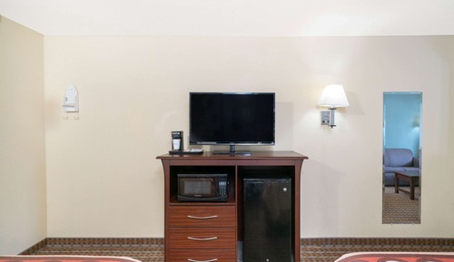 Habitación estándar, 1 cama de matrimonio grande, no fumadores, frigorífico y microondas