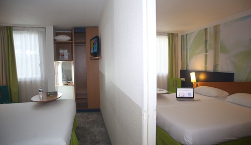 Suite estándar, 2 camas dobles, habitaciones comunicadas