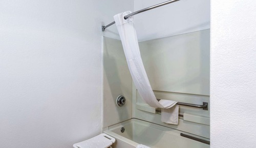 Habitación estándar, 1 cama de matrimonio grande, accesible para personas con discapacidad