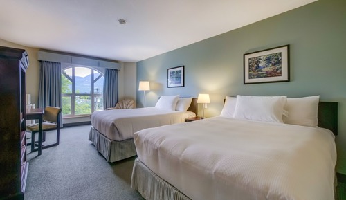 Habitación Deluxe, 2 camas de matrimonio, vistas a la montaña