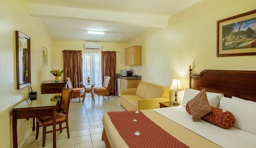 Jr. Executive Suite