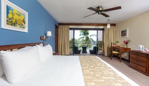 Habitación Deluxe, 1 cama de matrimonio grande, vistas al mar
