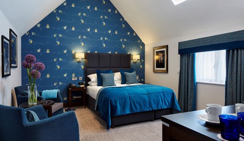 Suite Signature