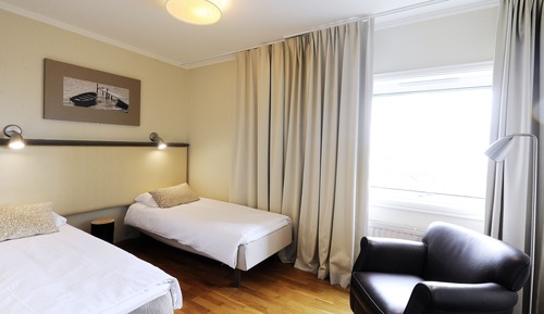 Habitación clásica con 2 camas individuales