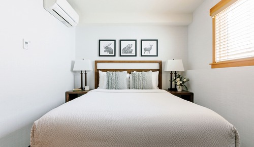 Habitación, 1 cama de matrimonio con sofá cama (Whistler Room)