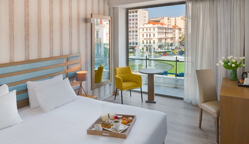 Habitación Deluxe (Fountain View)