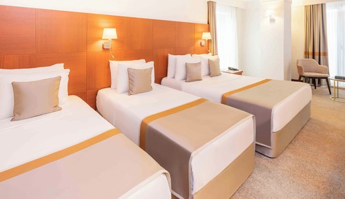 Habitación triple Deluxe