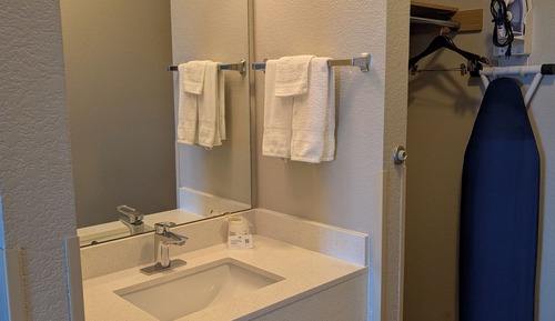 Habitación, 1 cama de matrimonio grande, accesible para personas con discapacidad, no fumadores