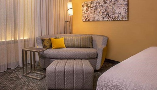 Habitación, 1 cama de matrimonio grande con sofá cama (Mobility Accessible, Tub)