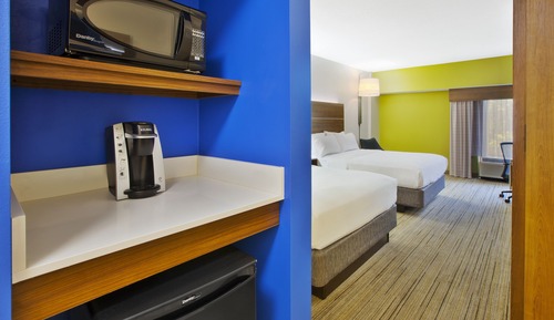 Habitación estándar, 2 camas de matrimonio, accesible para personas con discapacidad (Mobility)