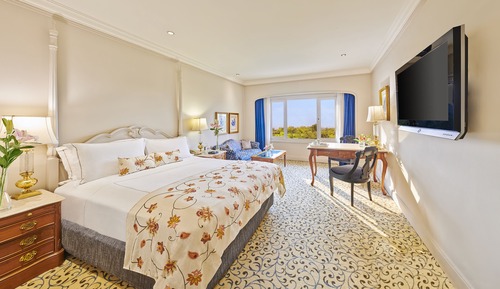 Superior Room Queen Bed Diplomatic Enclave View