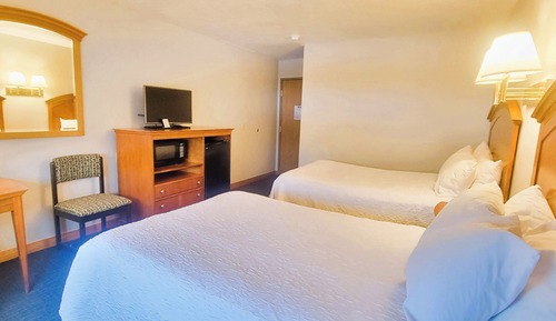 Habitación estándar, 2 camas dobles, no fumadores, frigorífico y microondas