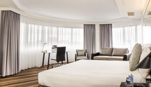 Habitación Deluxe, 1 cama de matrimonio grande, vistas a la ciudad
