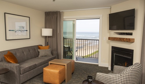 Suite clásica, 1 cama de matrimonio grande con sofá cama, vistas al mar