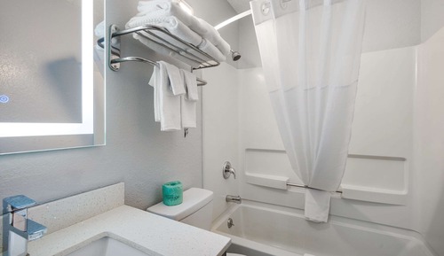 Habitación estándar, 2 camas dobles, no fumadores