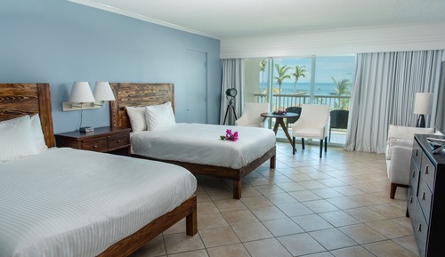 Habitación Deluxe, 2 camas de matrimonio, frente al mar