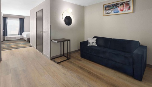 Habitación Deluxe, 1 cama de matrimonio grande con sofá cama, no fumadores (Shower)