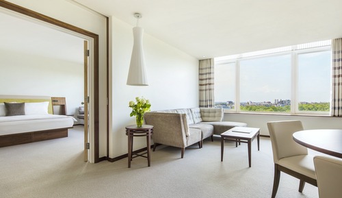 Suite (Park)