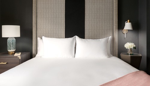 Habitación estándar, 1 cama de matrimonio grande (Mobility/Hearing Access, Roll-In Shwr)