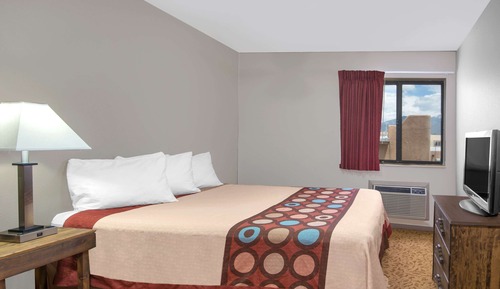 Suite estudio, 2 camas de matrimonio, no fumadores