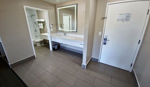 Suite estudio, 2 camas de matrimonio, no fumadores