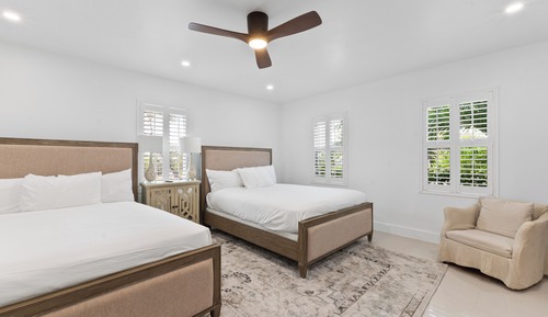 2 Bedroom w/ Kitchen