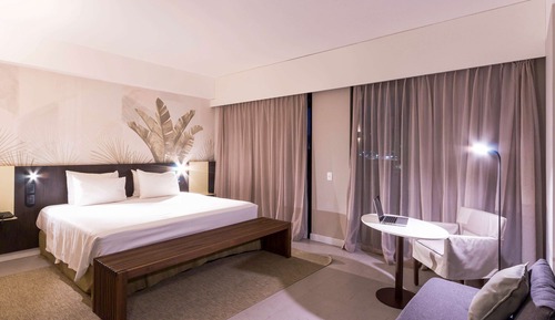 Habitación de lujo, 1 cama de matrimonio grande, vistas a la ciudad